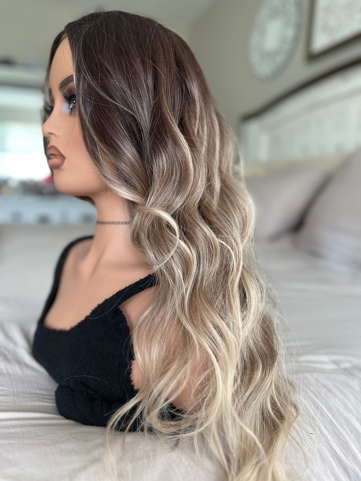 Toni - ombre brunette/ blonde